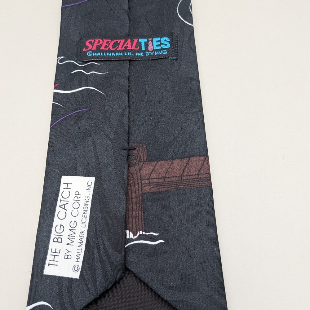 Vintage MMG Corp Hallmark‎ The Big Catch Fishing Cartoon Neck Tie Made in USA - Picture 3 of 5